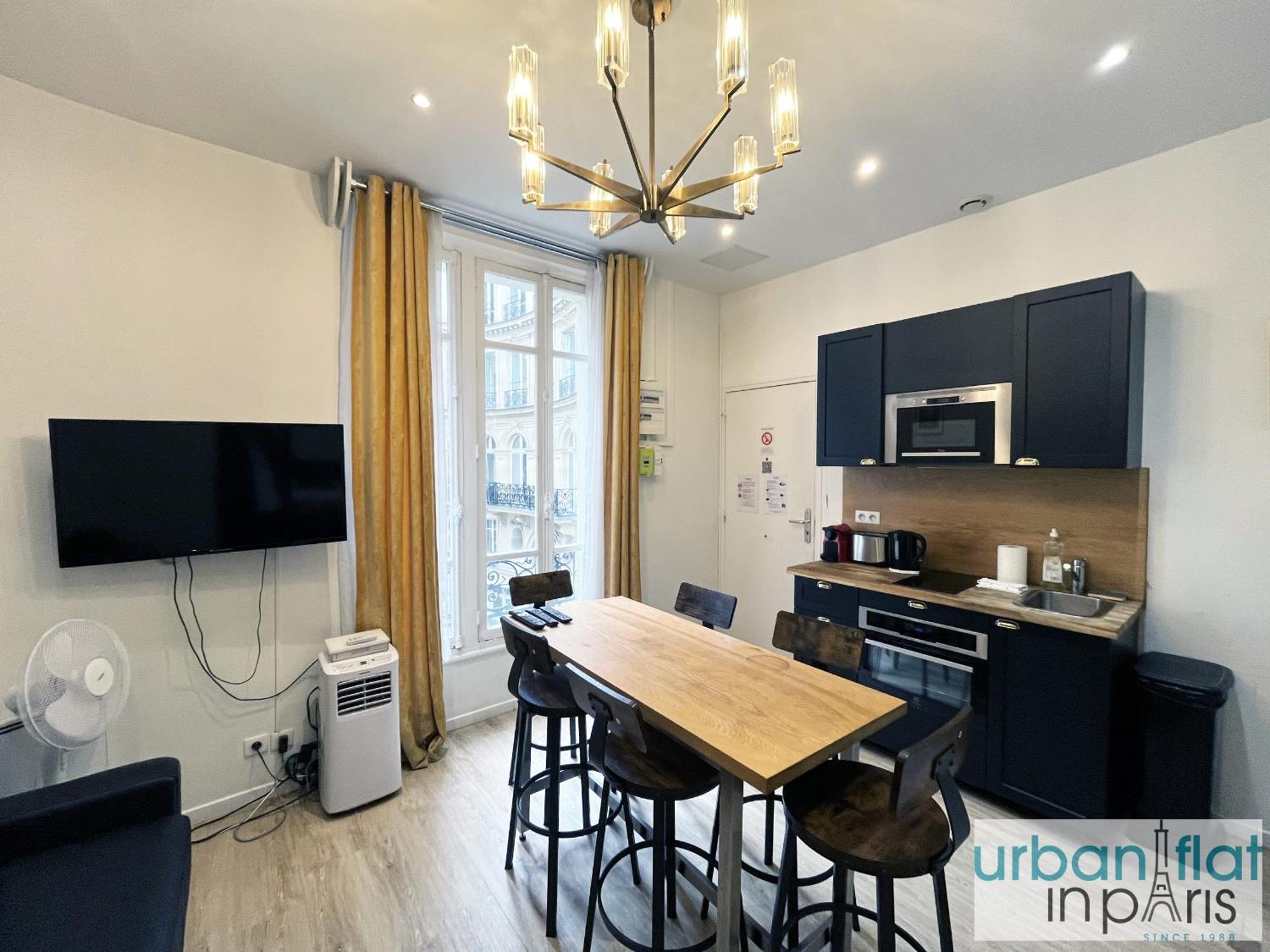 90 - Karl Lagerfeld Lafayette Apartment Париж Екстериор снимка